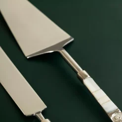 GAURI KOHLI Fairmount Cake Servers (Set Of 2) -tableware shop 6061564 ALT3